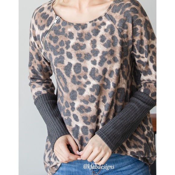 LAST 3! The Softest Zipper Detail Muted Leopard Color Block Design Soft Top! - Picture 8 of 9